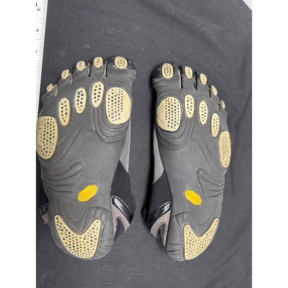 Vibram FiveFingers Black & Gray Minimalist Toe Shoes (fit woman’s 7.5-8) Unisex - Picture 6 of 7